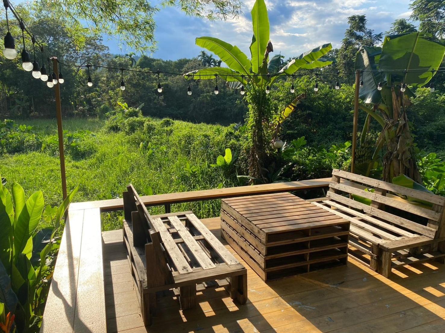 Baan Nai Baan Nok Resort Nakhon Nayok Bagian luar foto