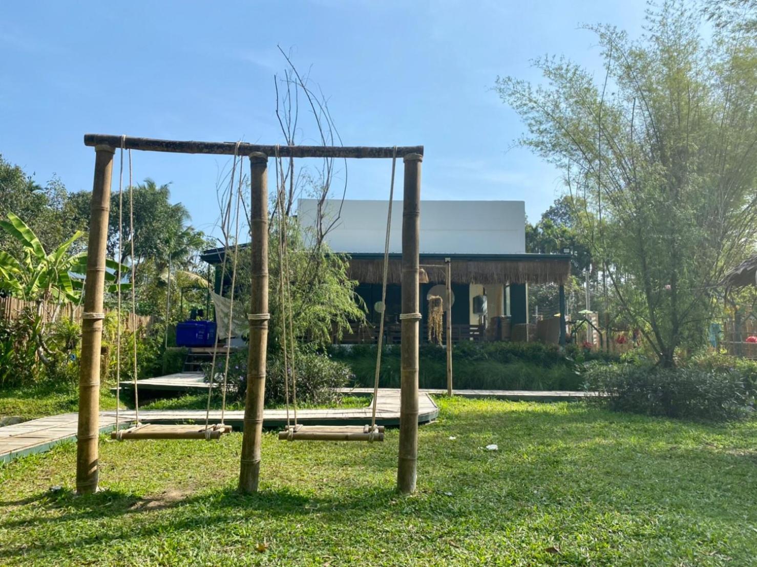Baan Nai Baan Nok Resort Nakhon Nayok Bagian luar foto