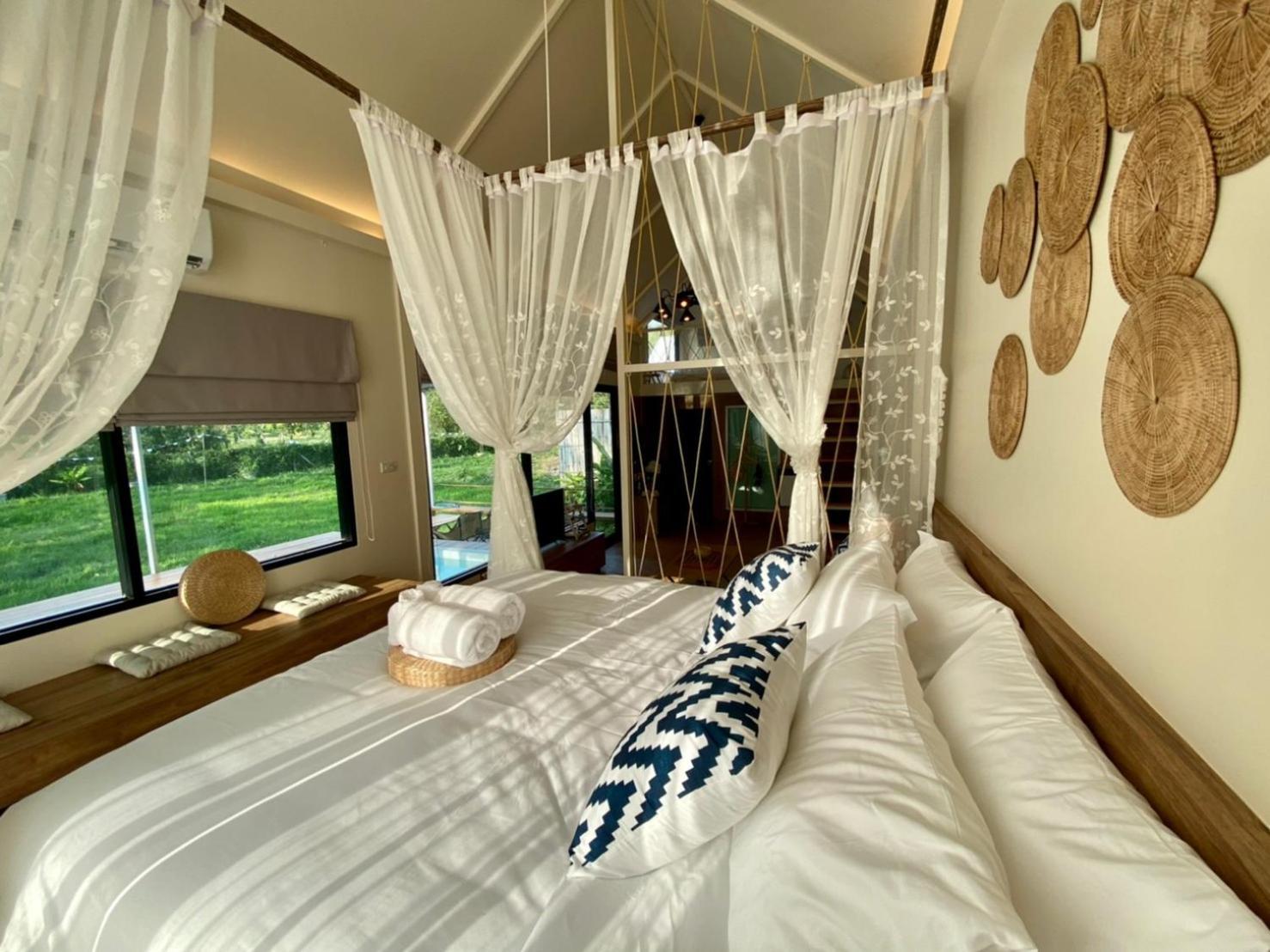 Baan Nai Baan Nok Resort Nakhon Nayok Bagian luar foto