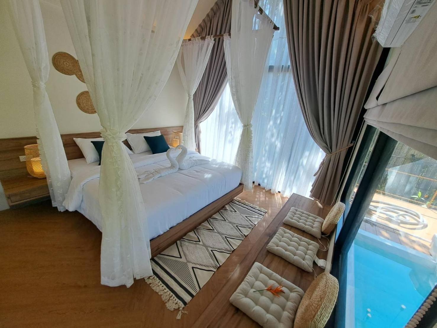 Baan Nai Baan Nok Resort Nakhon Nayok Bagian luar foto